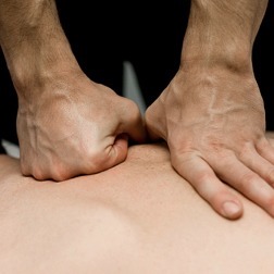Что такое клинический массаж глубоких тканей?